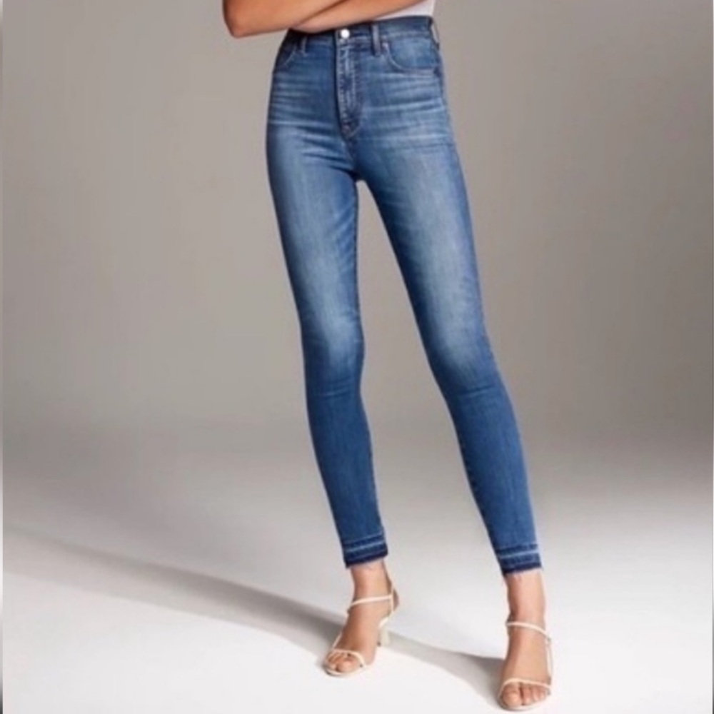 DENIM FORUM The Lola High Rise Crop Raw Hem Skinny Jeans Size 30